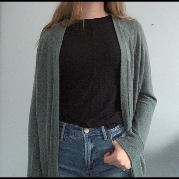 Green cardigan! $ negotiable - Picture 1 of 3